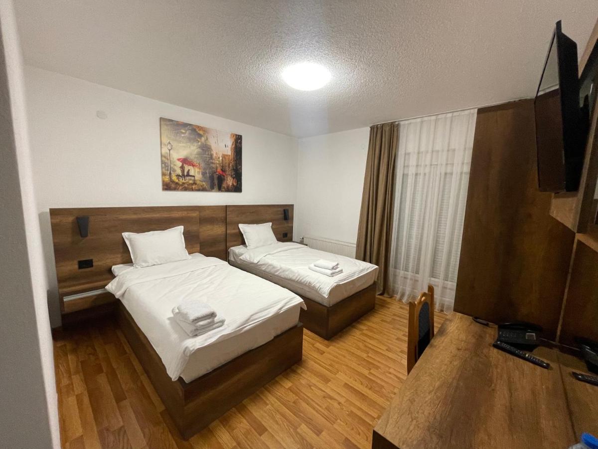 Bici Resort Dobrosin 外观 照片